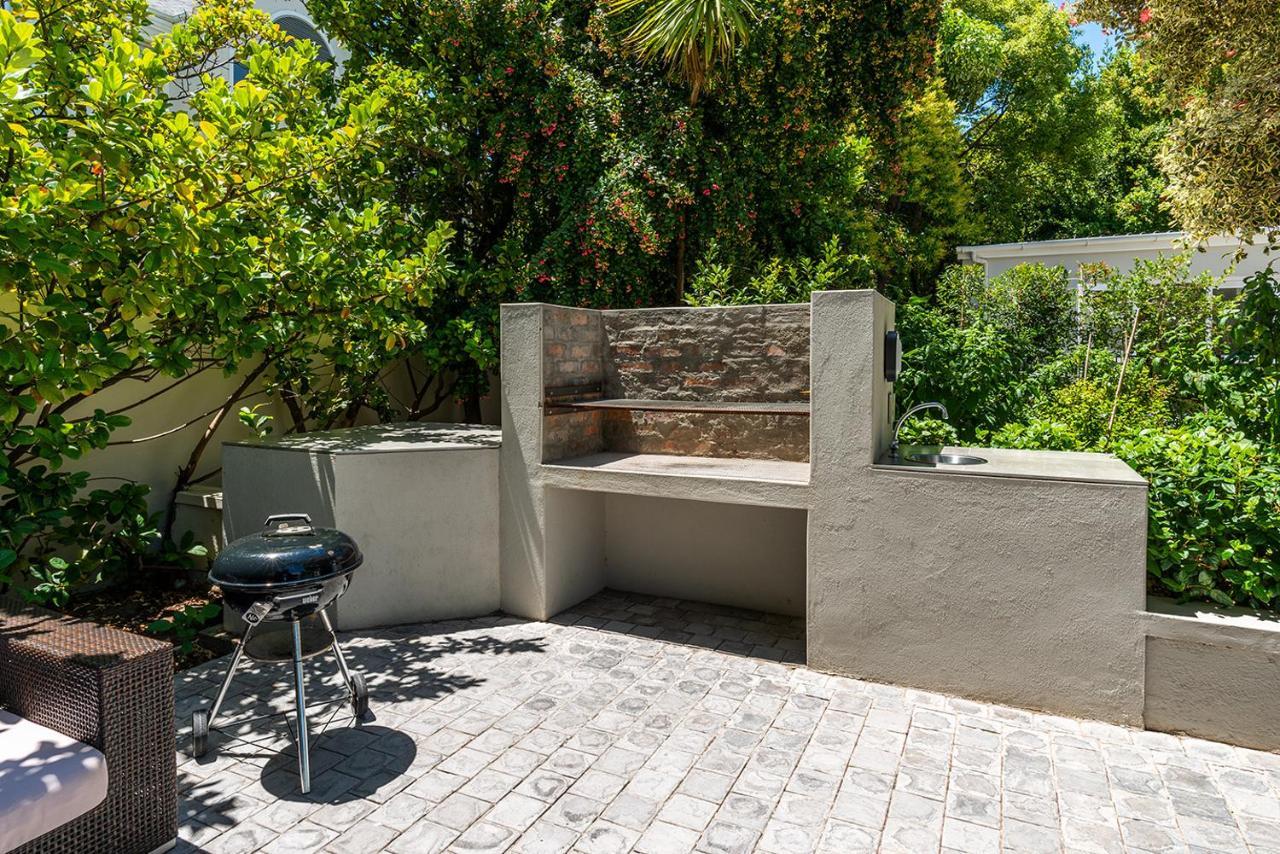 Oak Manor Guest house Cape Town