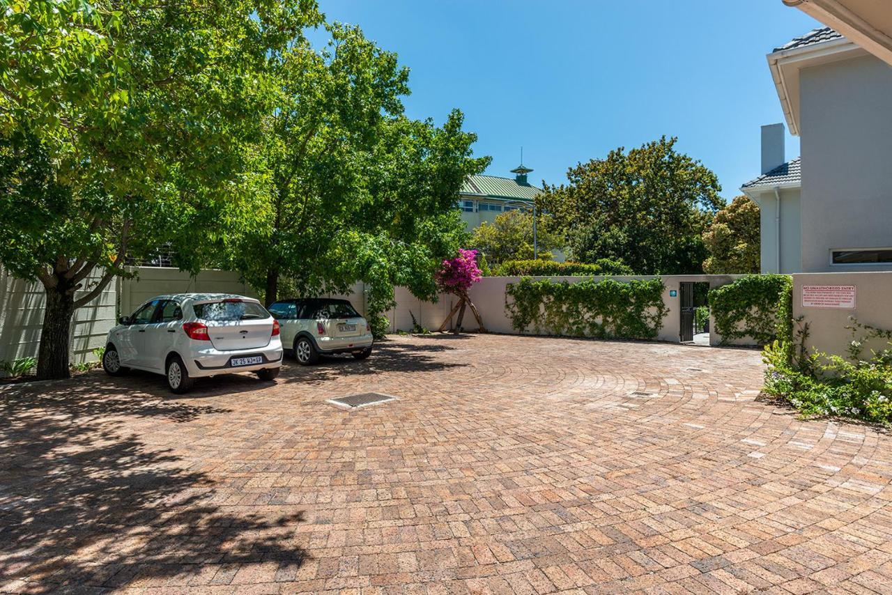 Oak Manor 2* Cape Town